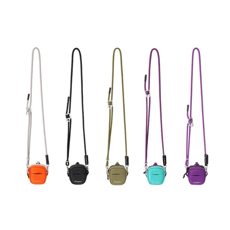 Etui-na-klucze-i-woreczki-Truelove-City-Break-Mini (6).jpg